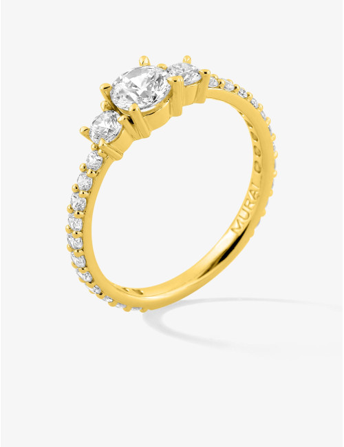 Bague Trilogie accompagnée dorée